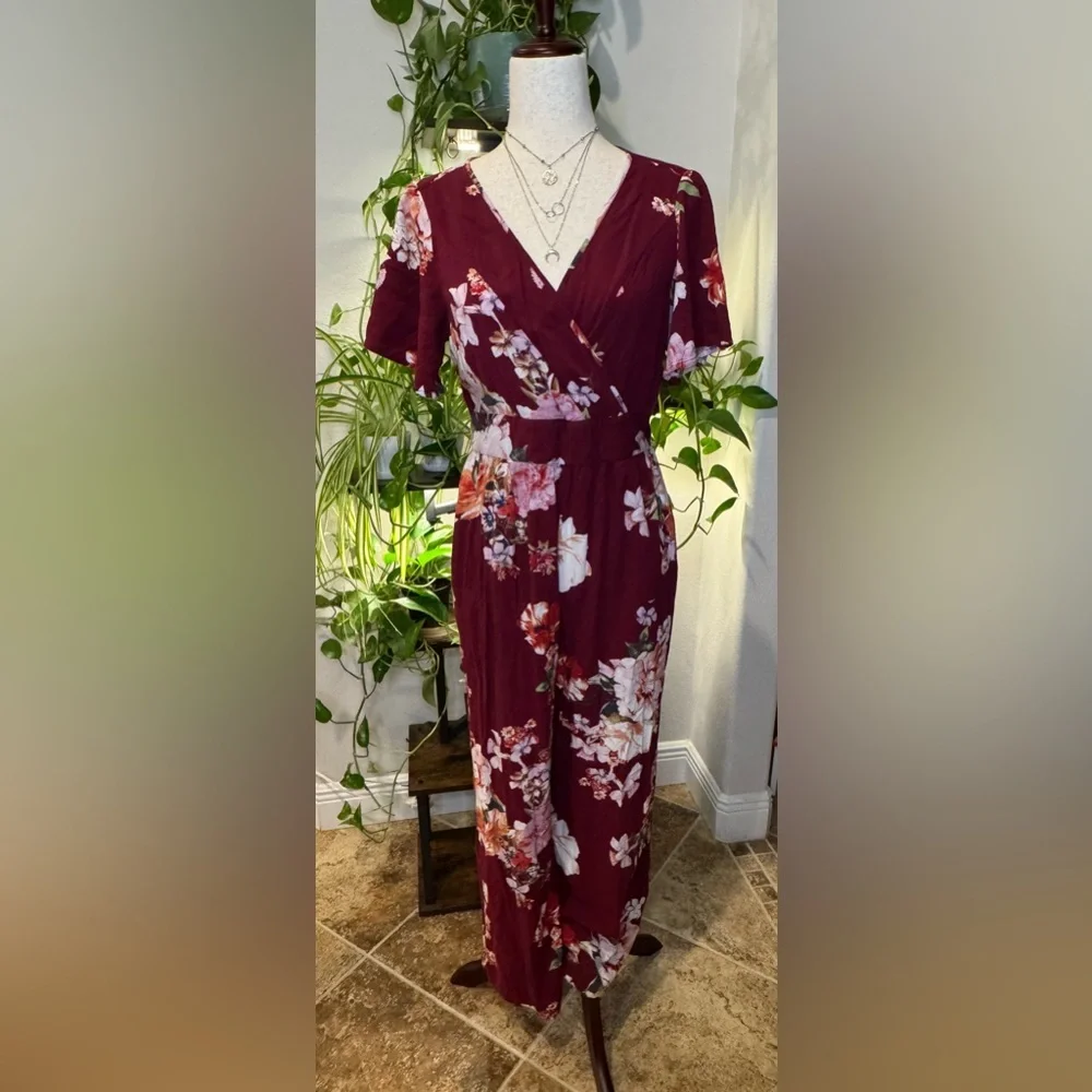 Xhilaration Maroon Floral Jumpsuit - Picture 1 of 4